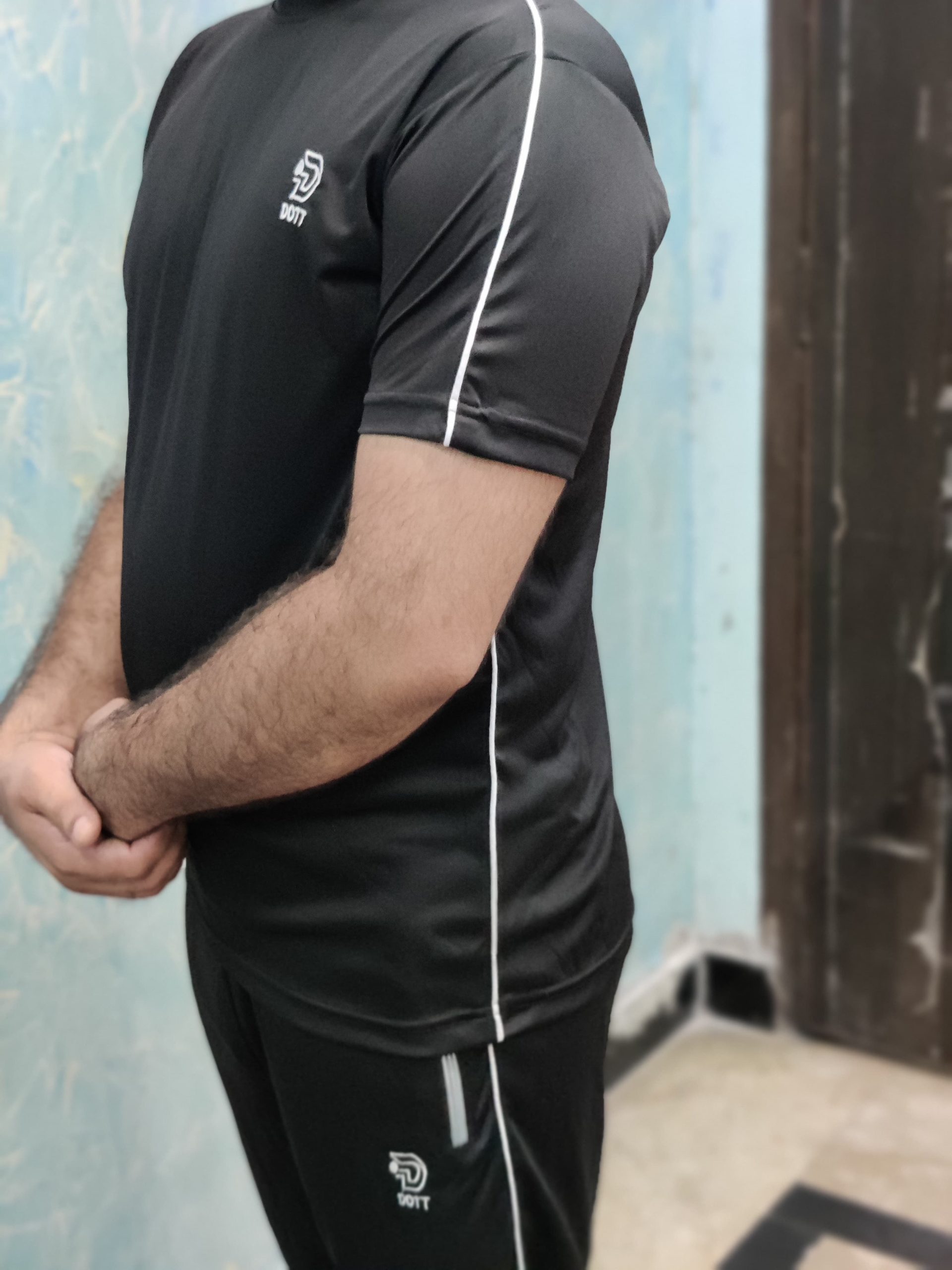 Premium Tracksuit for Men & Women – Gym, Running & Casual Wear - Image 3